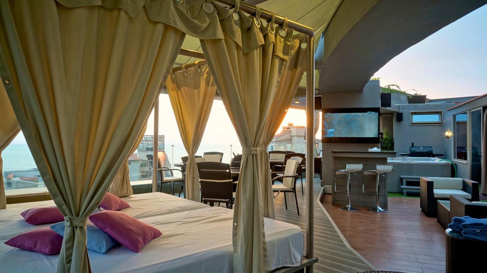 Hotel Xperience Jounieh Exterior photo