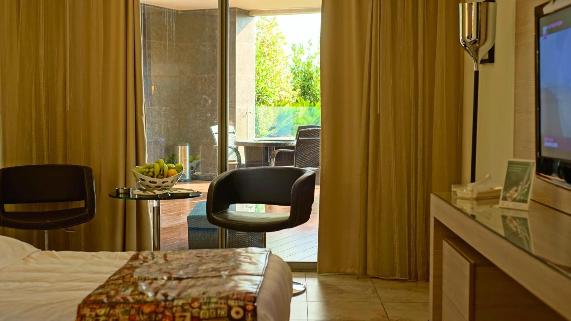 Hotel Xperience Jounieh Exterior photo